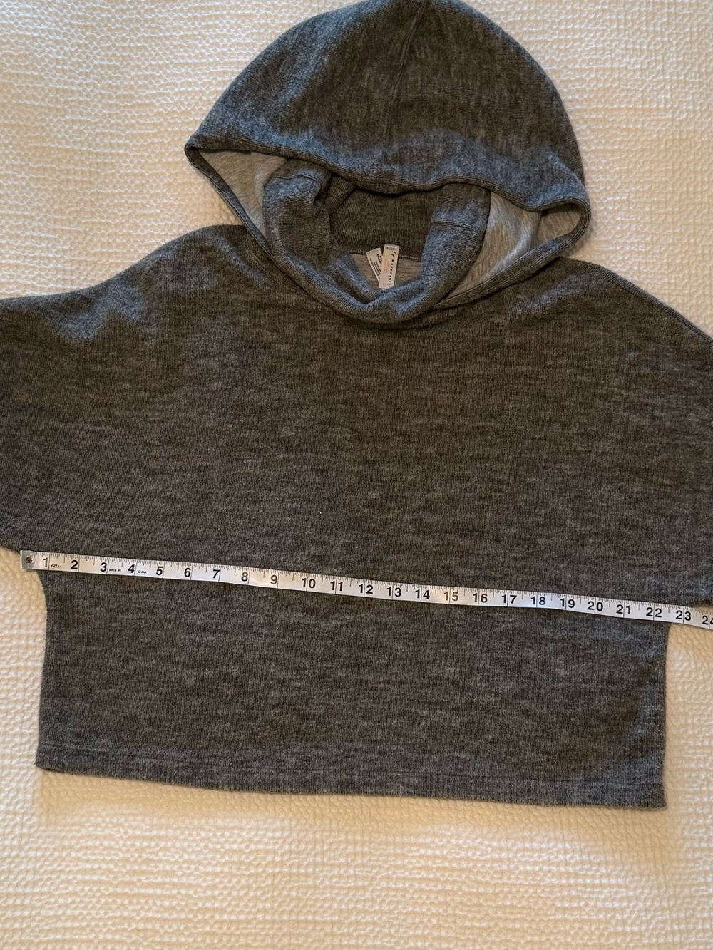 FP Movement | Nova Wide Sleeve Cropped Hoodie | Size = XS - Picture 4 of 7